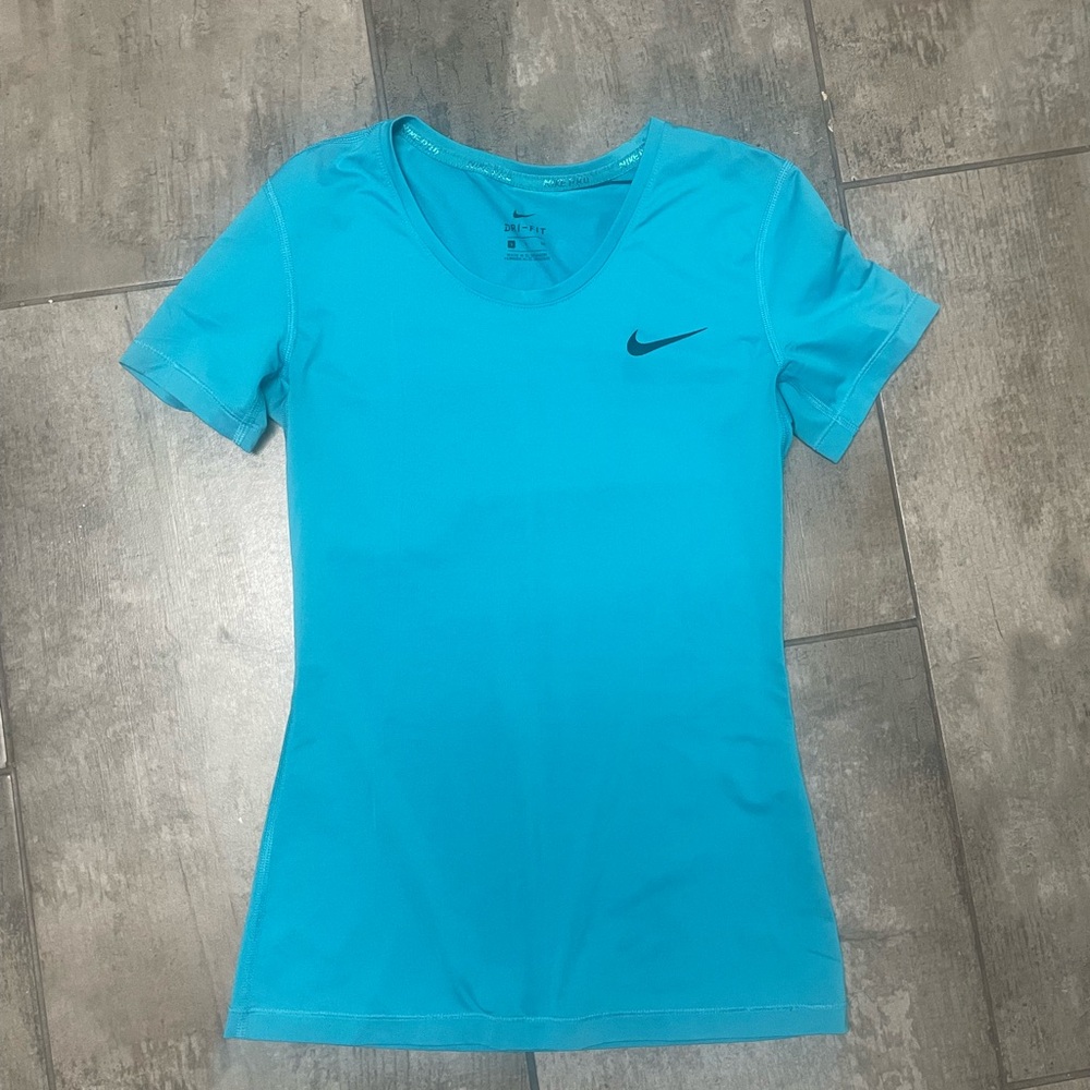 Nike Women's Aqua Blue Short Sleeve Tee